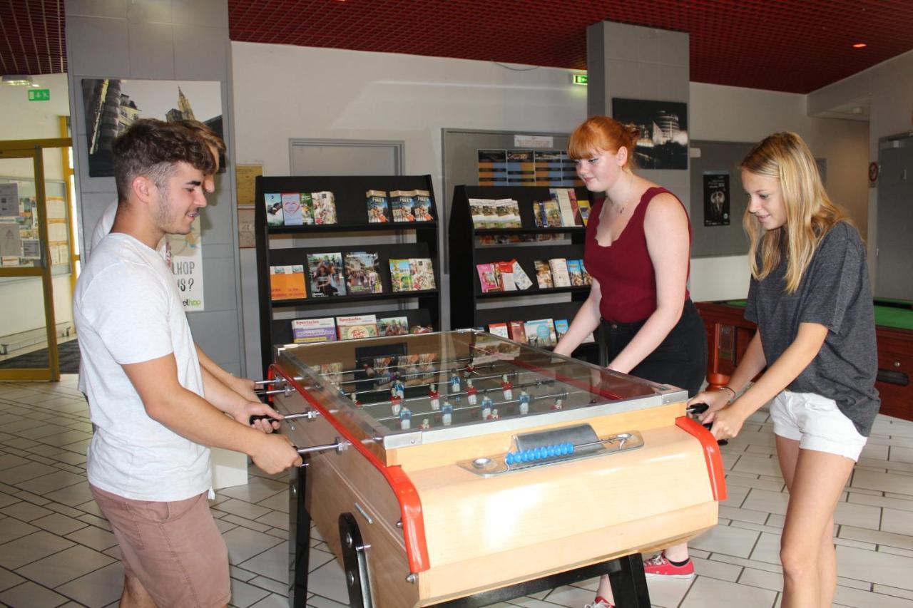 Auberge De Jeunesse Hi Strasbourg 2 Rives Dış mekan fotoğraf