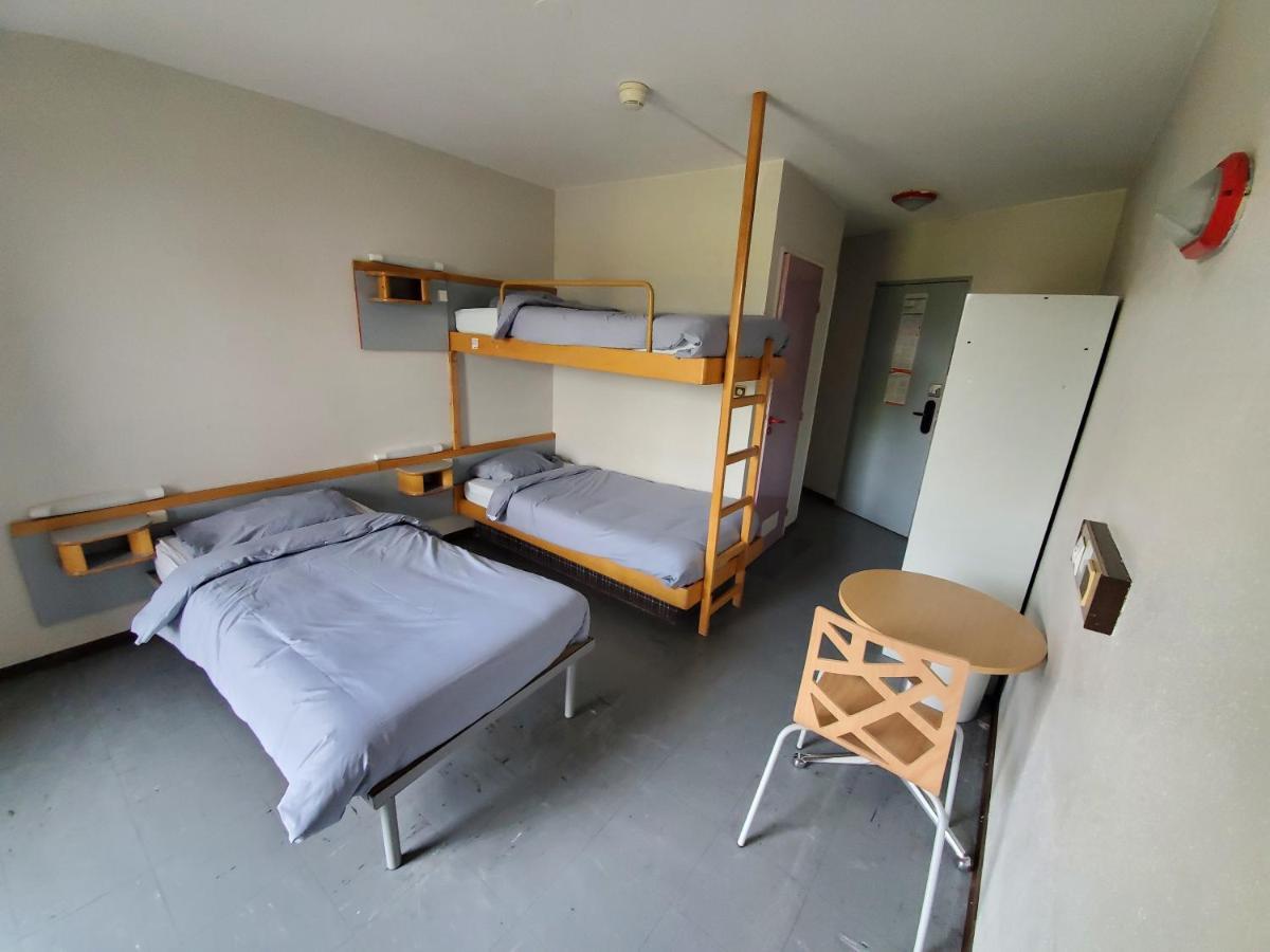 Auberge De Jeunesse Hi Strasbourg 2 Rives Dış mekan fotoğraf