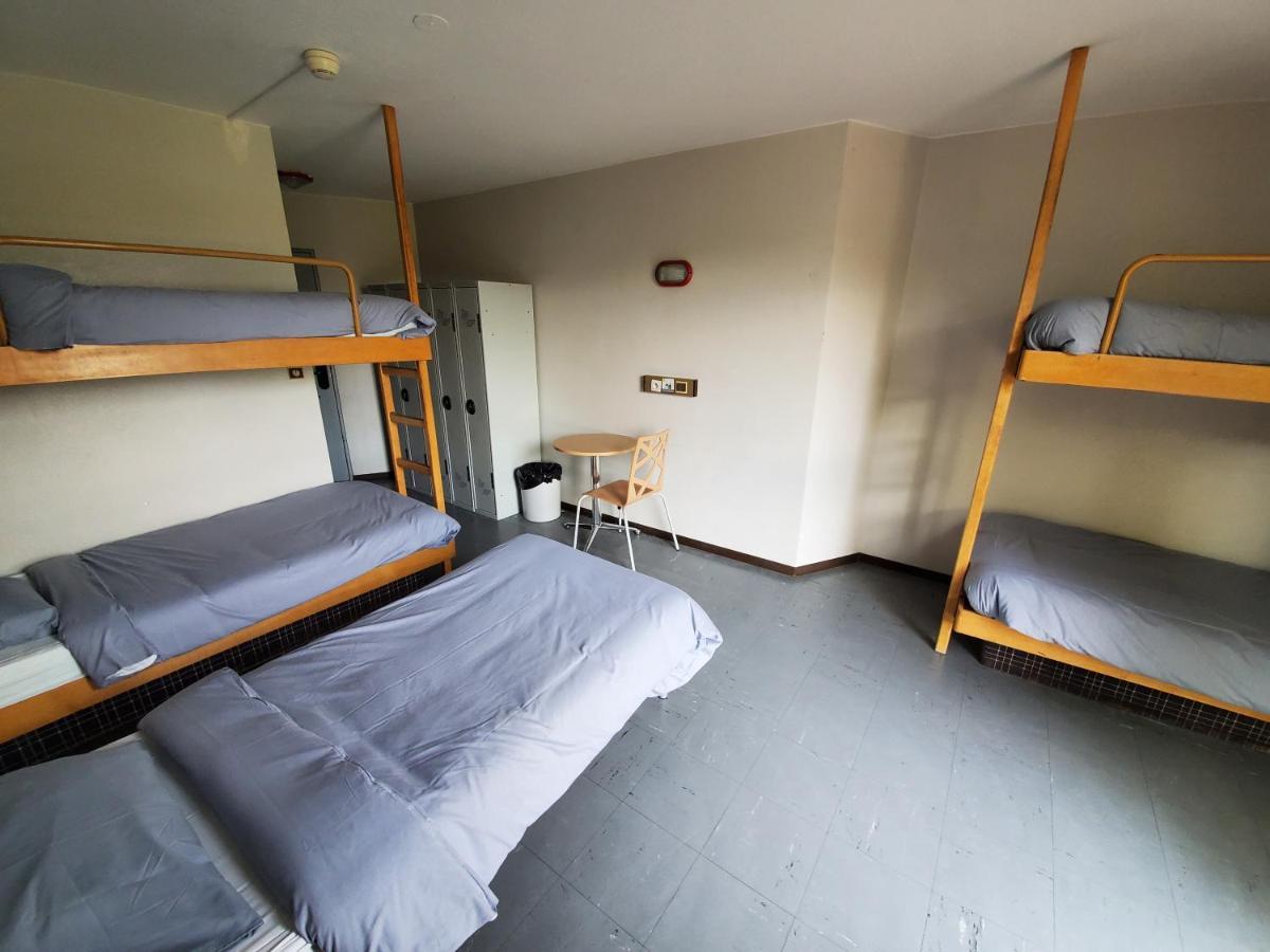 Auberge De Jeunesse Hi Strasbourg 2 Rives Dış mekan fotoğraf