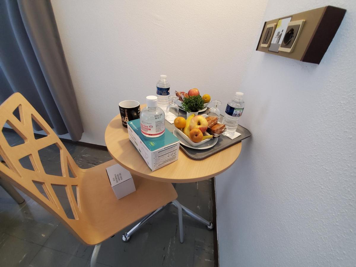 Auberge De Jeunesse Hi Strasbourg 2 Rives Dış mekan fotoğraf