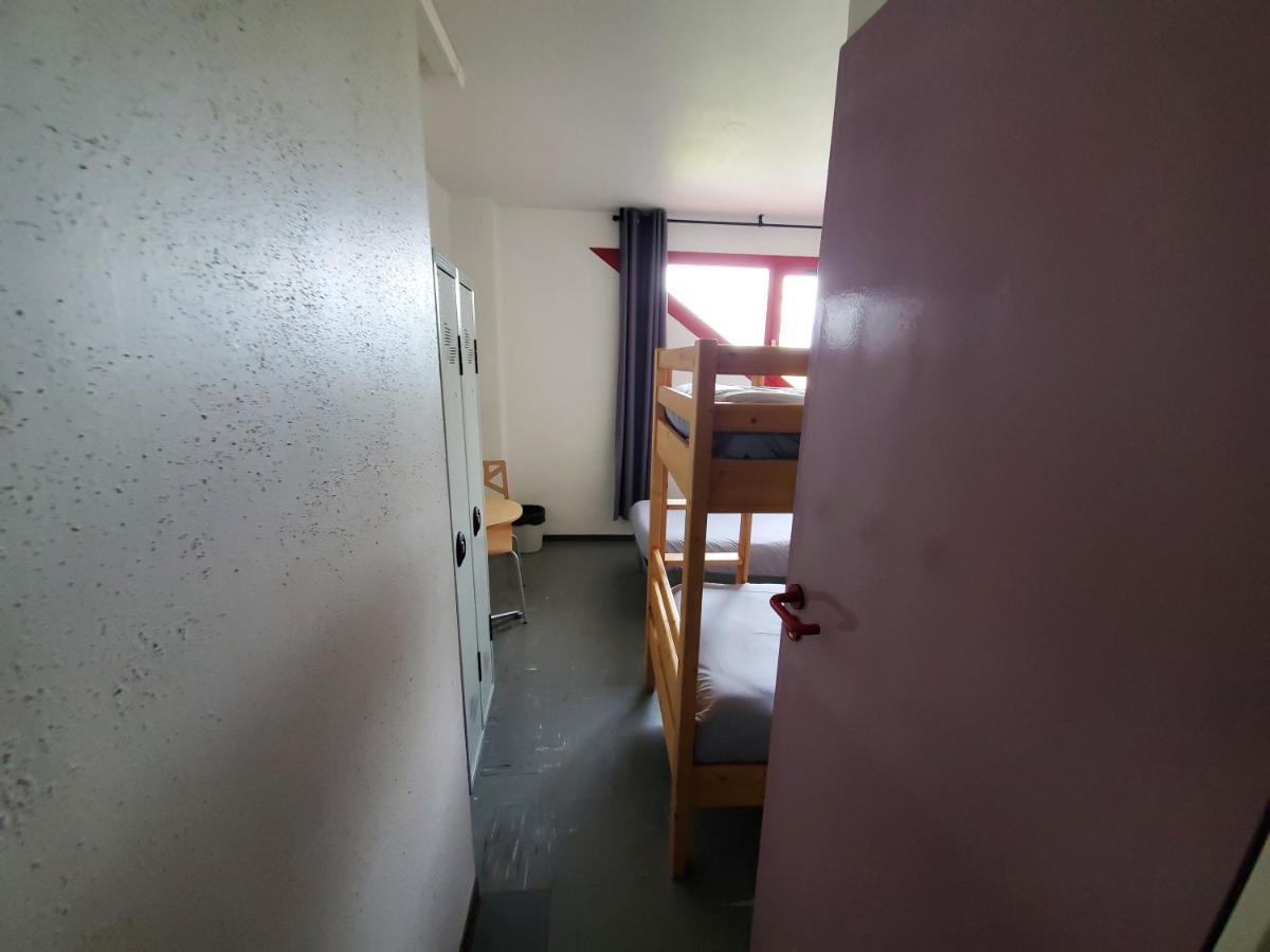 Auberge De Jeunesse Hi Strasbourg 2 Rives Dış mekan fotoğraf