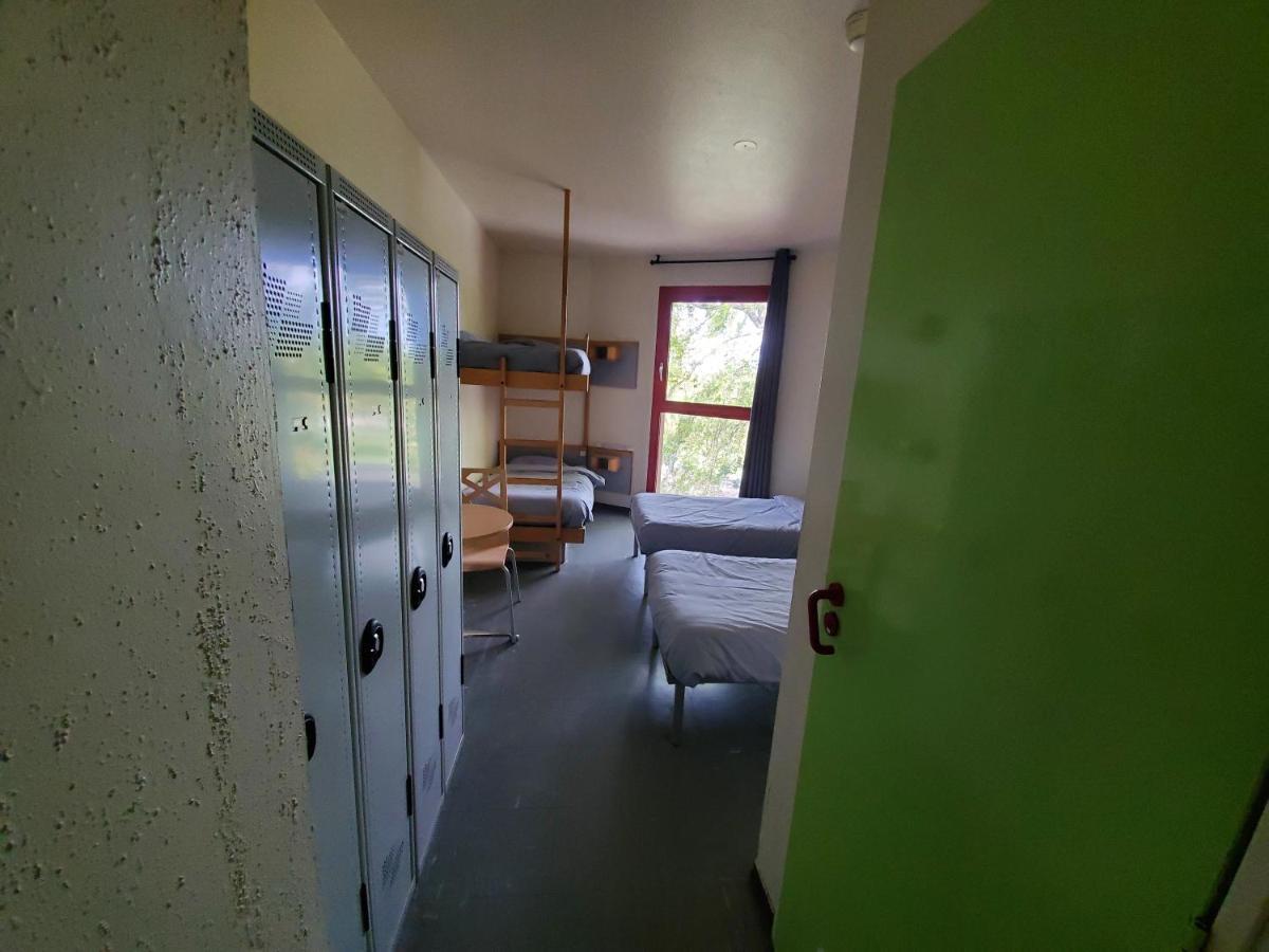Auberge De Jeunesse Hi Strasbourg 2 Rives Dış mekan fotoğraf