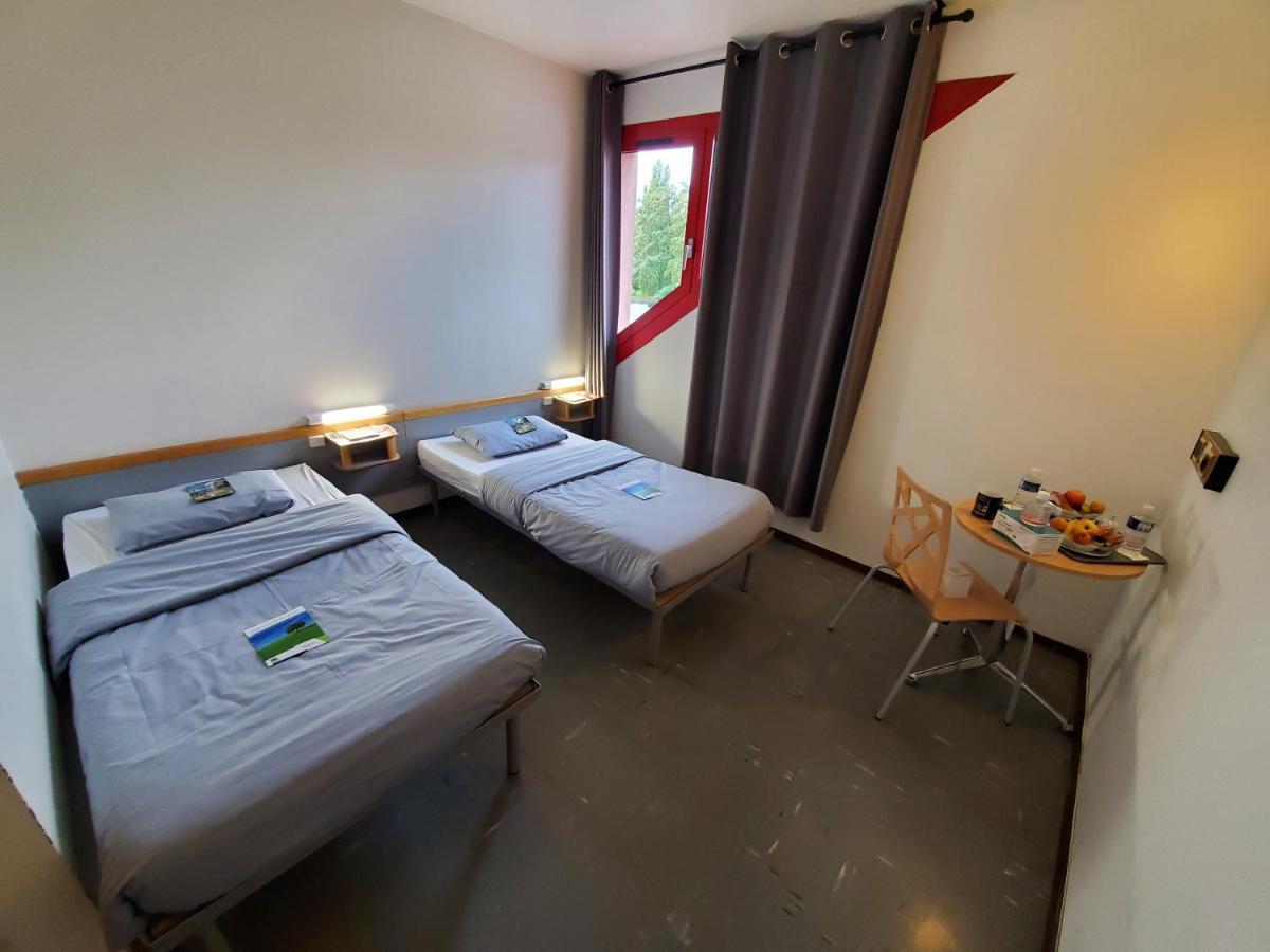 Auberge De Jeunesse Hi Strasbourg 2 Rives Dış mekan fotoğraf