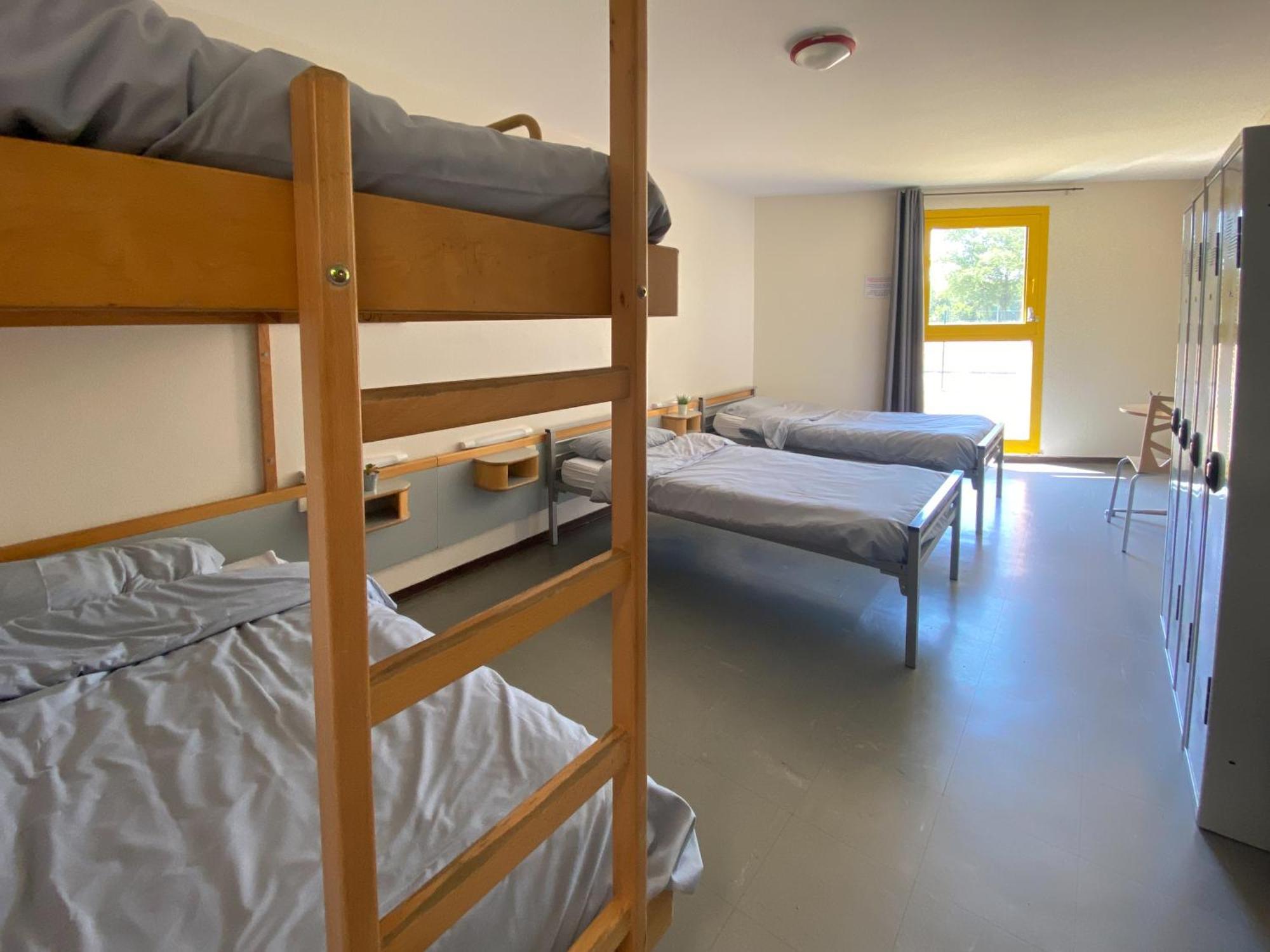 Auberge De Jeunesse Hi Strasbourg 2 Rives Dış mekan fotoğraf